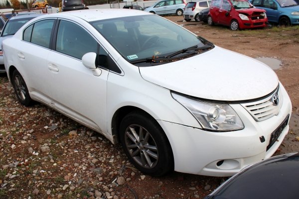 Szyba drzwi przód lewa Toyota Avensis T27 2009 Sedan