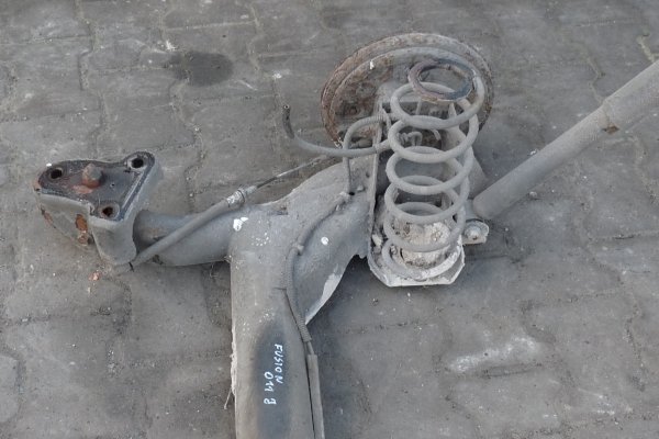 _Belka zawieszenia tył Ford Fusion 2002-2012 (BĘBNY, ABS)