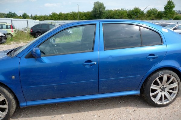 Podnośnik szyby przód prawy Skoda Octavia I 1U 1999 Liftback
