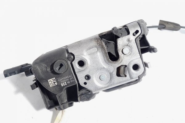 Zamek drzwi tył prawy Peugeot 3008 I Lift 2013 Crossover 5-drzwi (6-PIN)