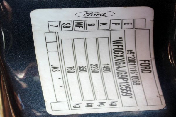 _Zderzak przód Ford Fiesta MK7 2009 1.4i Hatchback 3-drzwi