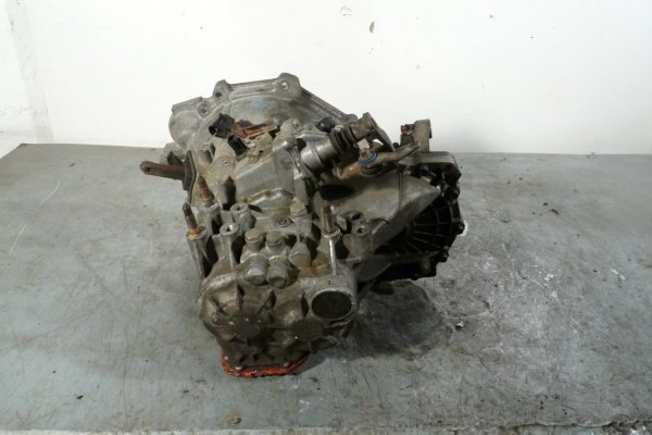 _Skrzynia biegów Mitsubishi Lancer CS0 2003 2.0i