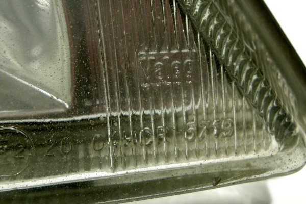 _Reflektor prawy Nissan Primera P11 1996-1999