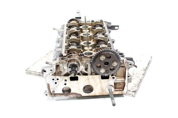 Głowica Toyota Yaris XP10 1999-2005 1.0i 16V 1SZ-FE