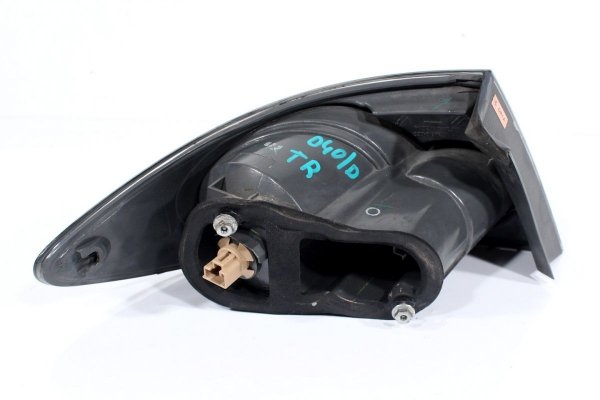 lampa tył prawa - mazda - 6 - zdjęcie 2