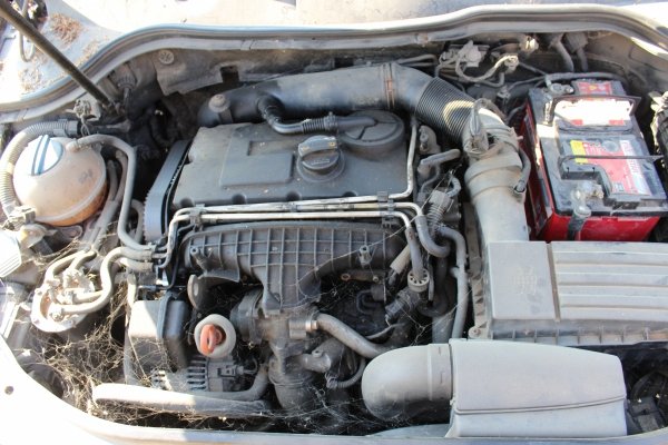 Fotel lewy kierowcy VW Passat B6 2007 Kombi 