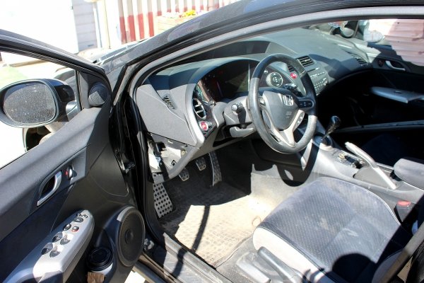 Fotel prawy Honda Civic VIII FK 2006 1.8i-VTEC R18A2 Hatchback 5-drzwi