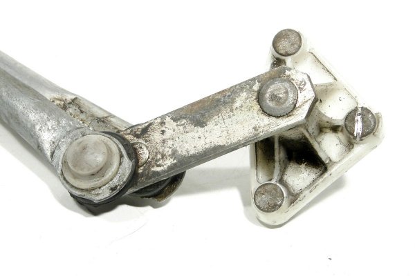 _Mechanizm wycieraczek Nissan Almera N15 1996-2000
