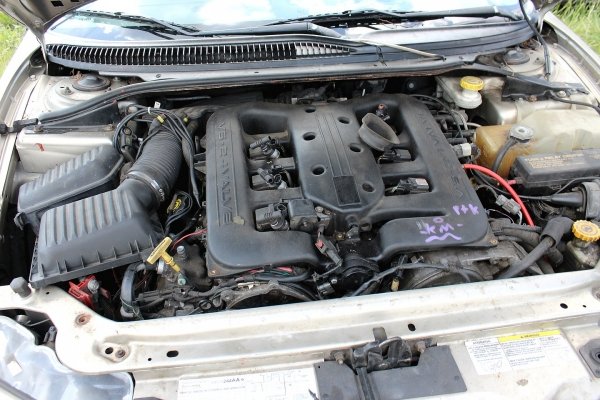 Chrysler 300M 2002 3.5i Sedan [B]