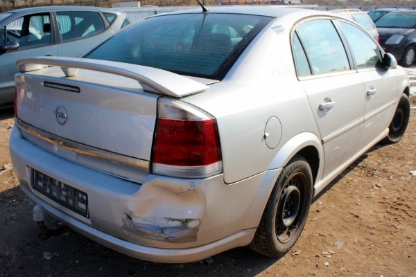 Półoś przód prawa Opel Vectra C 2005 Lift 1.8i 16V  Sedan
