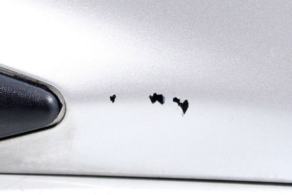 _Listwa klapy Nissan Micra K11 2000-2002