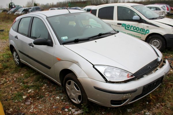 Ford Focus MK1 2004 1.6i Hatchback 5-drzwi [B/C]