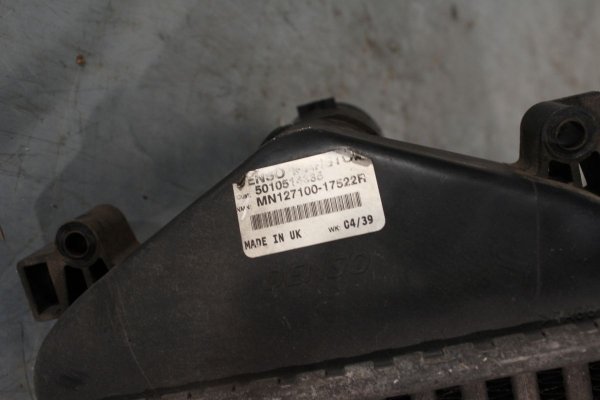 Intercooler chłodnica wody Renault  Mascott 2004 3.0DCI 