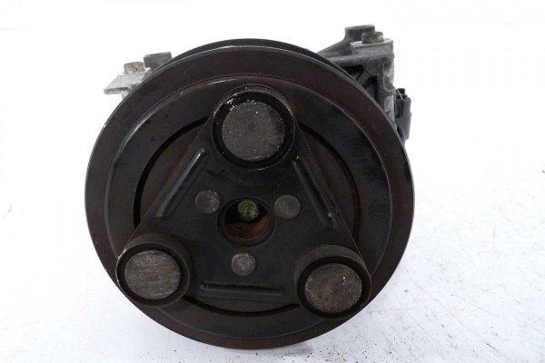 Sprężarka pompa klimatyzacji Mazda 6 GG GY 2002-2007 1.8 2.0 2.3