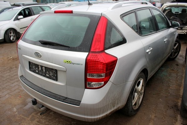 Pompa paliwa Kia Ceed I Lift ED 2011 1.4i G4FA Kombi  