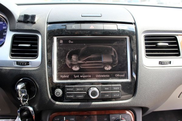 VW Touareg 7P 2012 3.0TSI V6 HYBRID CGEA