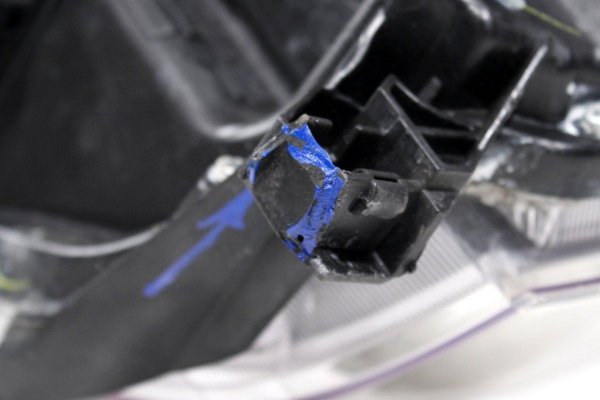 _Reflektor prawy Toyota Avensis T25 Lift 2006-2008 (xenon)