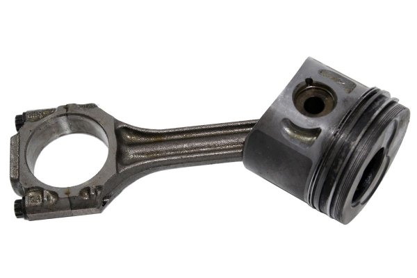 Tłok korbowód VW Polo 6N 1997-1999 1.7SDI AKU 3/4