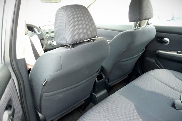 Drzwi przód lewe Nissan Tiida C11 2008  Hatchback 5-drzwi (kod lakieru: K36)