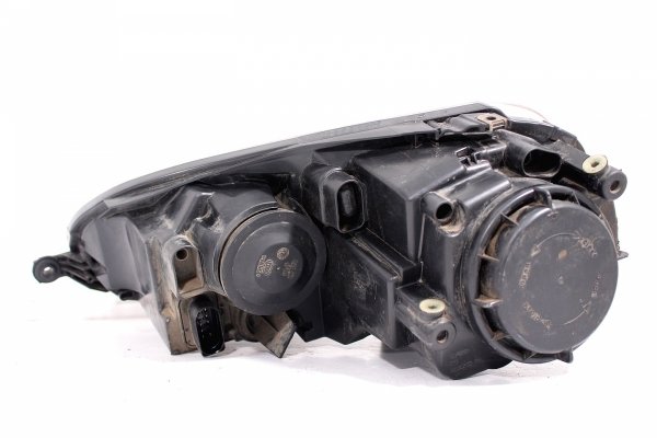 _Reflektor prawy VW Jetta / Golf V 1K 2003-2009