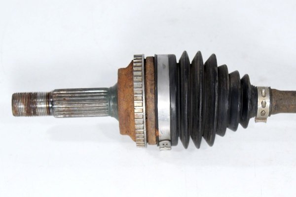 Półoś lewa Toyota Yaris XP10 1999-2005 1.0i 16V
