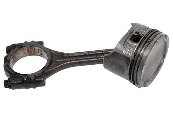 Tłok korbowód VW Polo Classic 6KV 1.4i 16V AUA