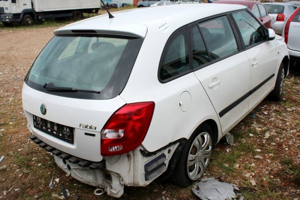 Podsufitka Skoda Fabia II 5J 2012 Kombi 