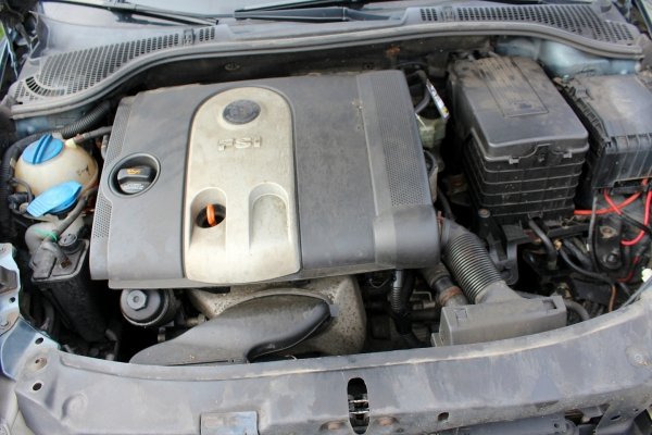 Zamek drzwi tył prawy Skoda Octavia II 1Z 2004 1.6FSI BLF Liftback