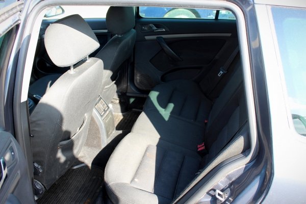 Klapa bagażnika tył Skoda Octavia II 1Z 2008 Kombi