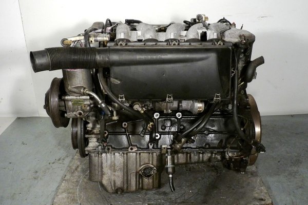 Silnik - Mercedes - 190 - zdjęcie 4