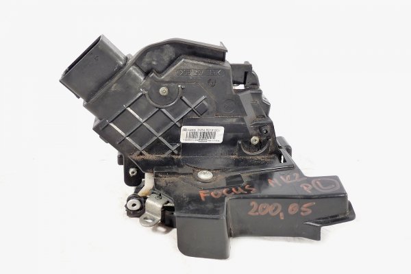 Zamek przód lewy Ford Focus MK2 (6-pin)