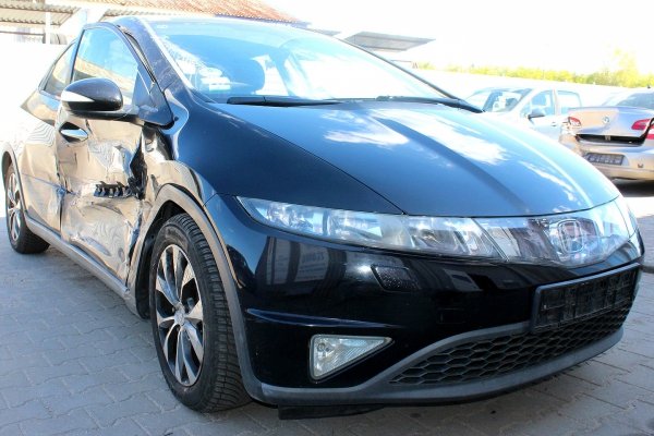 Honda Civic VIII FK 2006 1.8i-VTEC R18A2 Hatchback 5-drzwi