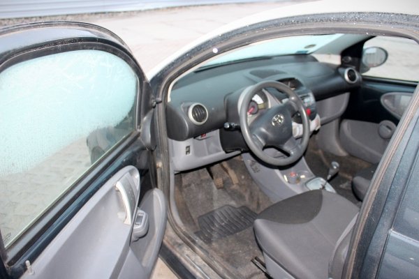 Toyota Aygo 2007 1.0VVTI 1KR-FE Hatchback 3-drzwi