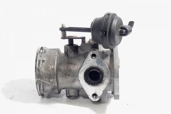 Przepustnica zawór EGR Audi A4 B6 2002 1.9TDI AWX Kombi