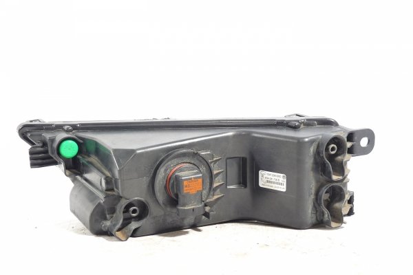 Halogen prawy VW Tiguan 