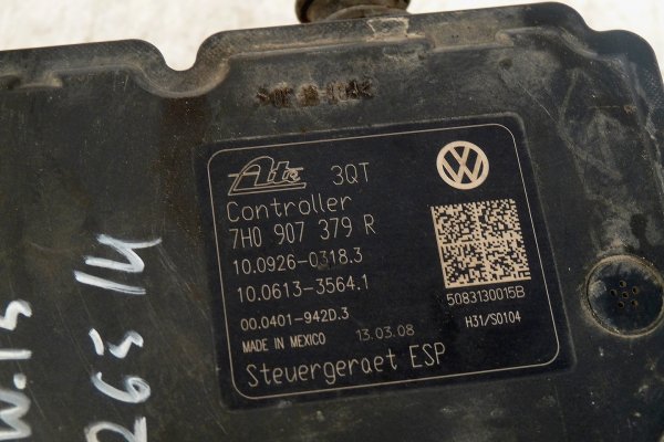 Pompa ABS VW Transporter T5 2008 2.0i AXA Bus