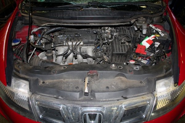 Amortyzator przód prawy Honda Civic VIII FK 2010 1.4i-VTEC Hatchback 5-drzwi 