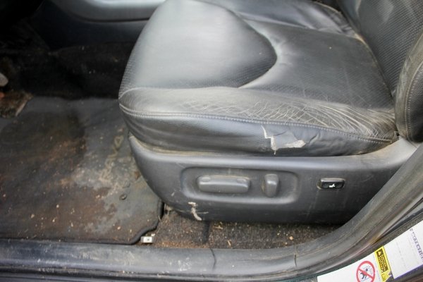 Zbiorniczek spryskiwaczy Toyota Rav4 III XA30 2006 Suv 5-drzwi 