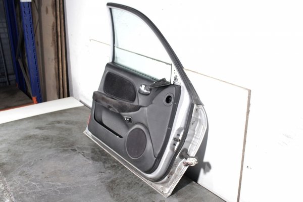 Drzwi przód lewe Hyundai Sonata IV Lift 2001-2004 Sedan (Kod lakieru: BX)