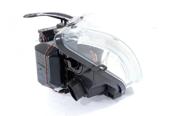 _Reflektor prawy Ford Focus MK2 2004-2007