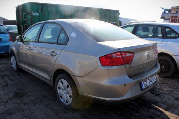 Szyba drzwi tył lewa Seat Toledo IV 2015 Sedan 