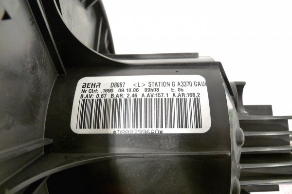 Dmuchawa nawiewu Opel Zafira B 2006 1.9CDTI Z19DTL Minivan