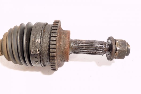 Półoś przód lewa Chevrolet Spark M300 2013 1.0i B10D1