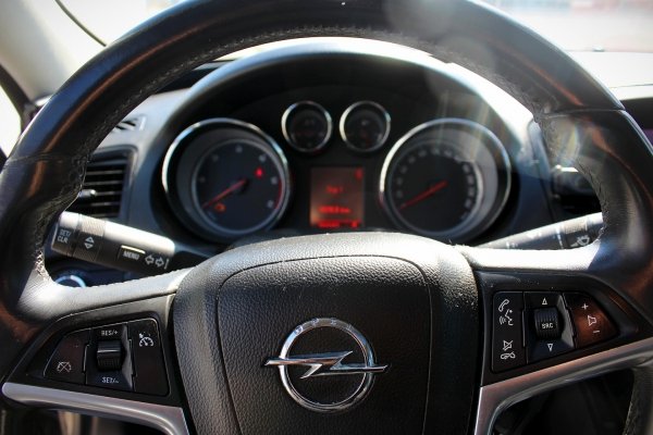 Półoś przód prawa Opel Insignia A 2010 2.0CDTI Liftback 