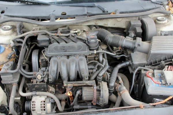 Skoda Octavia 1U 2002 1.6i BFQ Kombi [B/C]