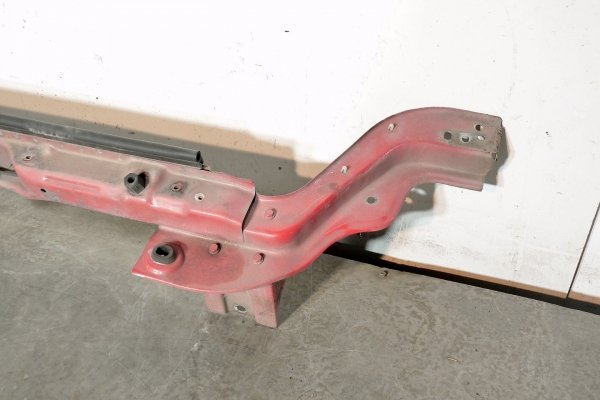 Pas przód górny Peugeot Bipper 2009