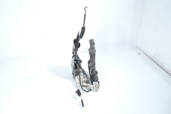 Zamek drzwi przód prawy Mercedes A-klasa W169 2004-2012 Hatchback 5-drzwi