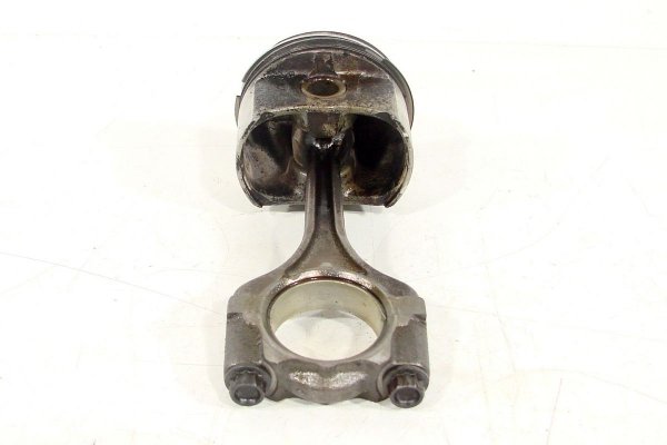 Tłok korbowód Toyota Yaris XP10 1999-2005 1.0i 16V