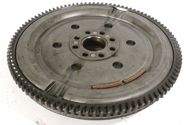 Koło dwumasowe sprzęgło tarcza docisk Toyota RAV4 XA20 2004 2.0D4D