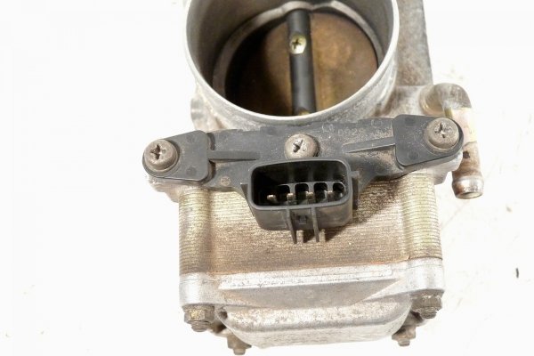 _Przepustnica Mitsubishi Pajero Pinin 2001 2.0GDI 4G94